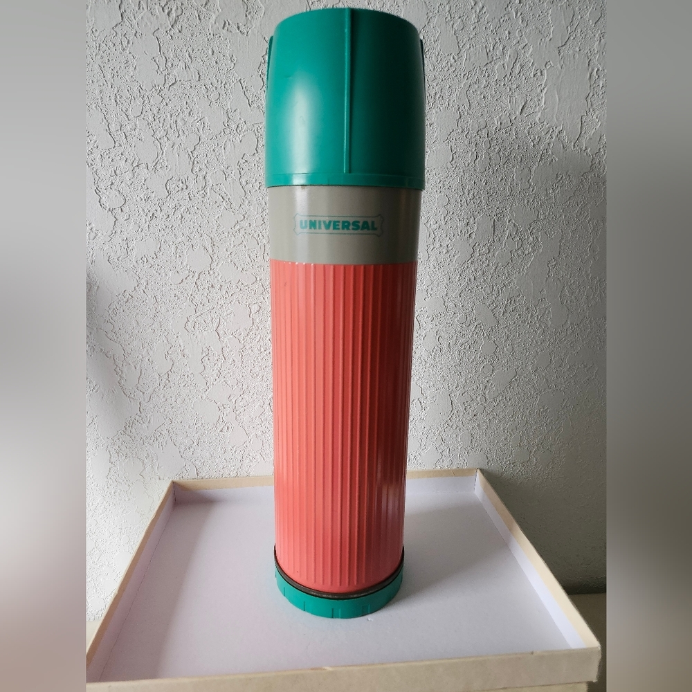 Universal Coral and Teal Dining Thermos